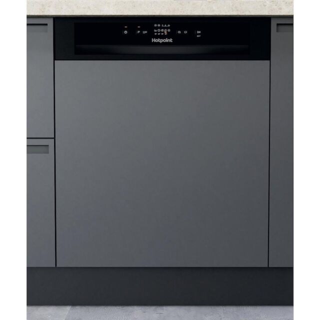 Hotpoint HBC 2B19 UK N Semi-Integrated Dishwasher