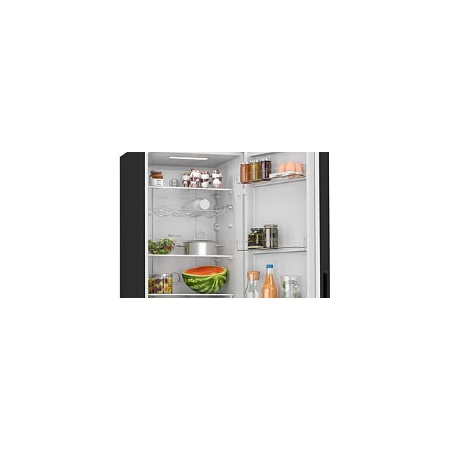 Bosch KGN27NBEAG, Free-standing fridge-freezer with freezer at bottom