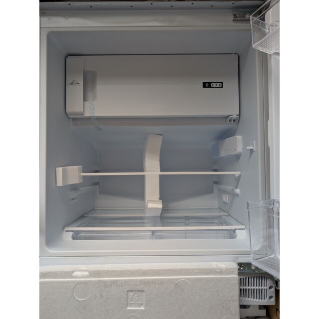 Iberna IM4SE68EWK (i) Undercounter Fridge + Ice Box